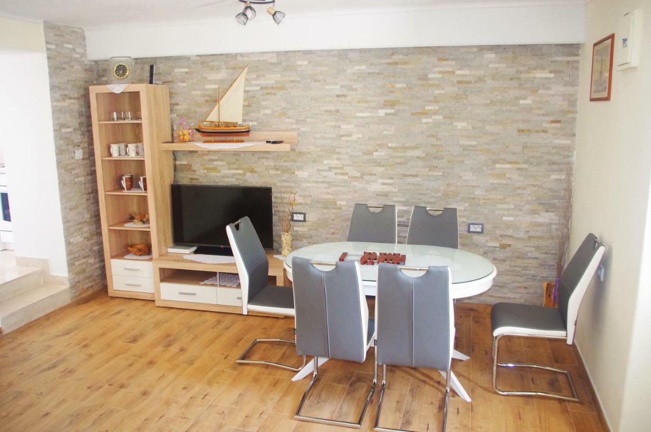 Holiday Home Ruda Vinišće Esterno foto